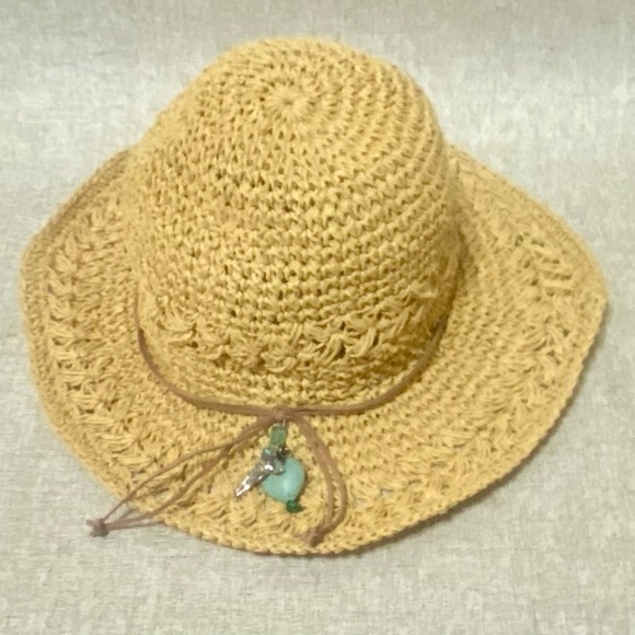 Scala raffia hat,very soft,with a ribbon to adjust inside, he brim not included - Picture 3 of 17